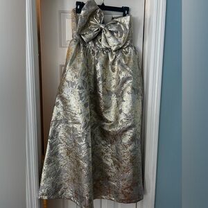 Elegant Silver and Gold Brocade Evening Dress